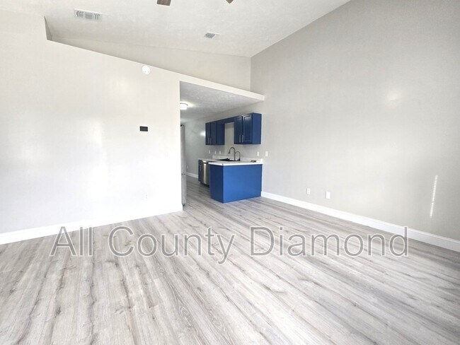 Building Photo - 9022 Houston St