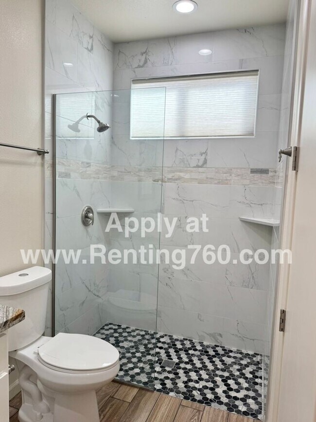 Building Photo - Prestigious Updated Home In Sage Estates