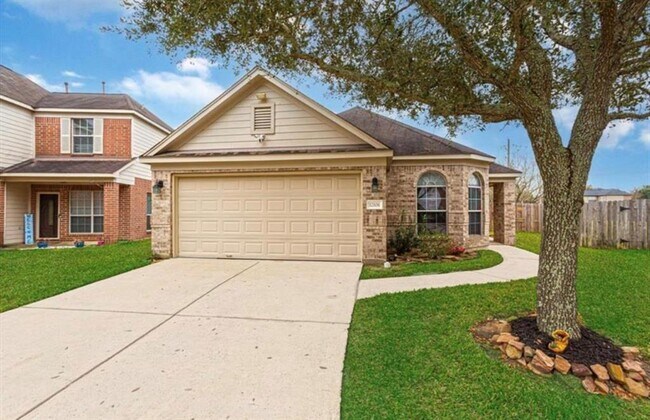 Building Photo - 12106 Landsdown Ridge Way