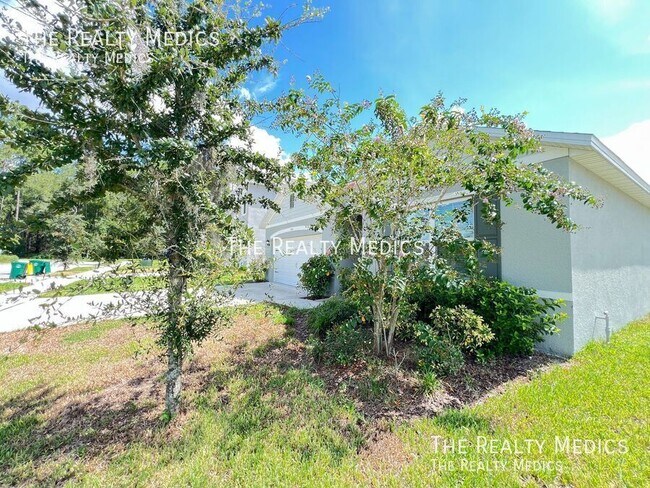 Building Photo - 536 Emily Gln St