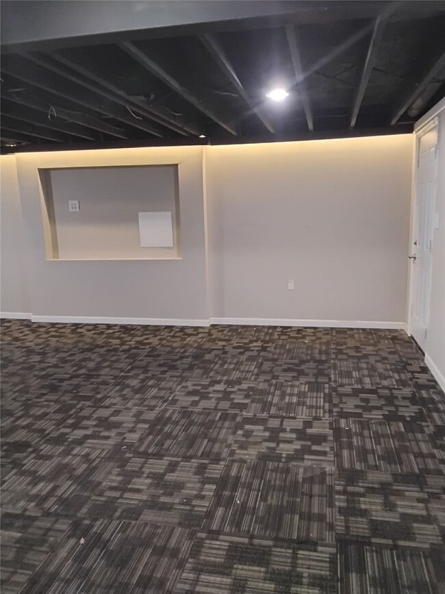 Building Photo - 7454 Blanding Dr