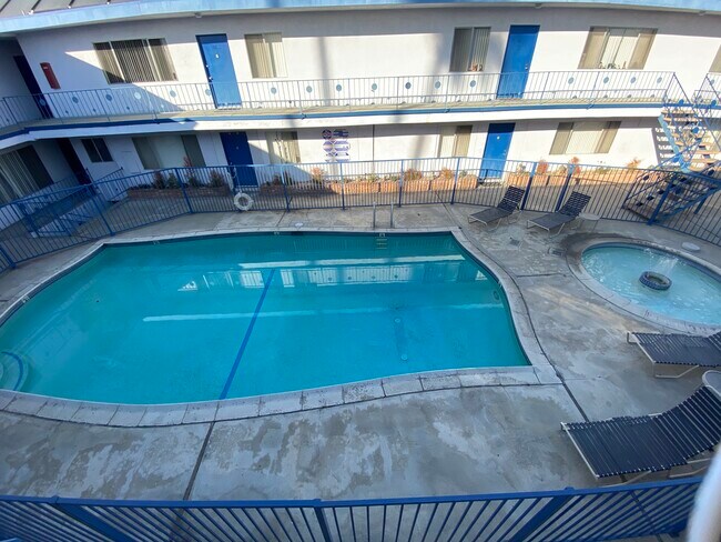 Courtyard - 17030 Yukon Ave