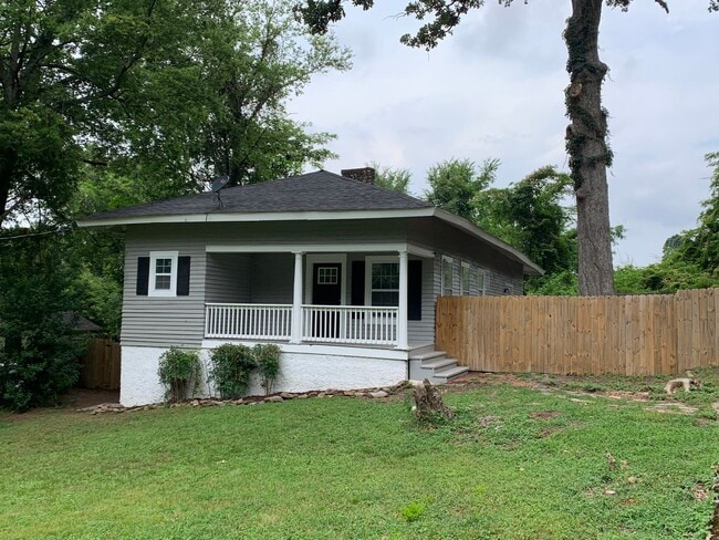 Building Photo - 419 Cumberland Dr