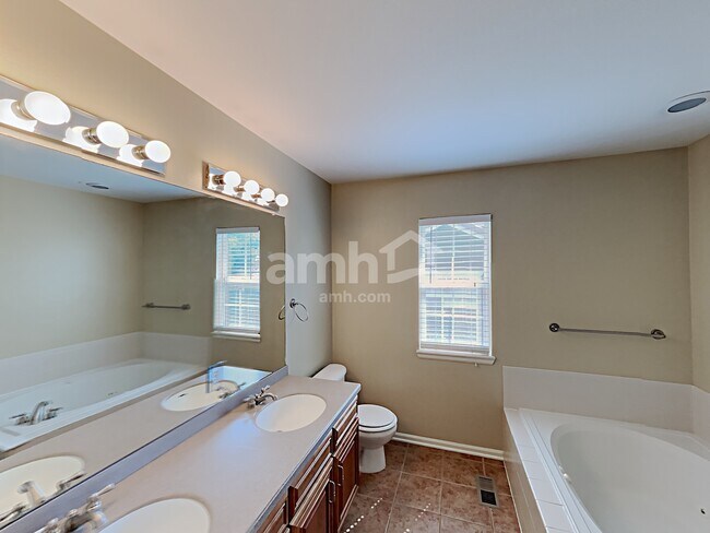 Building Photo - 12758 Espera Way