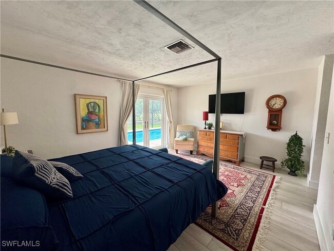 Building Photo - 1249 Fruitland Ave