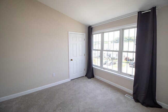 Building Photo - 7822 Rolling Vista Ct