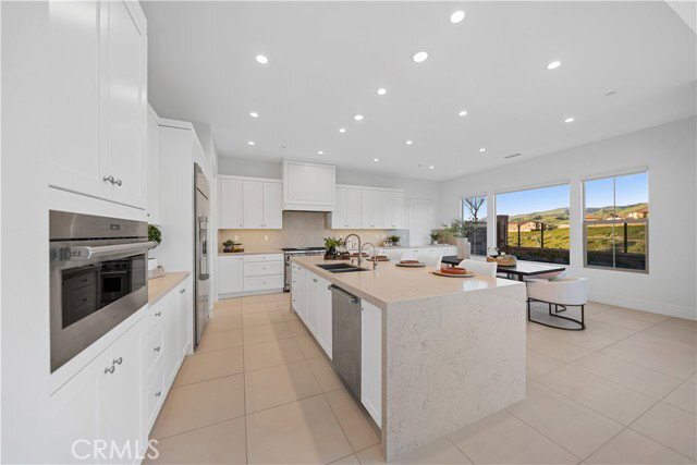 Building Photo - 139 Sunnyslope