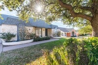 Building Photo - 3/2/2 READY TO RENT! Near ACU; ALL APPLIANCES PROVIDED