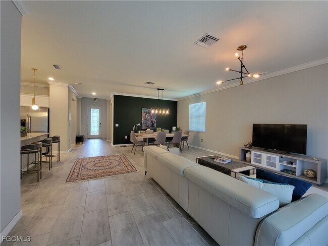 Building Photo - 11559 Shady Blossom Dr