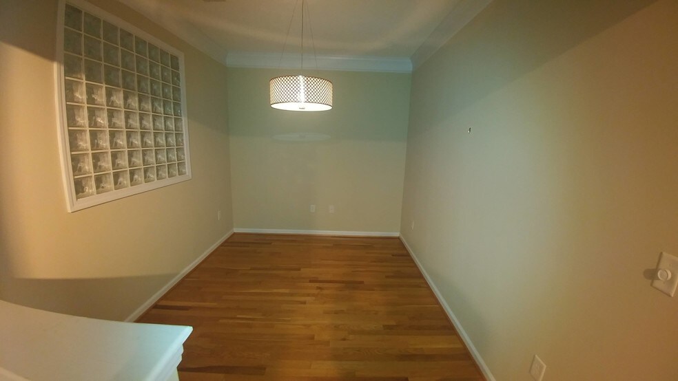 Office Area - 10 Perimeter Summit Blvd