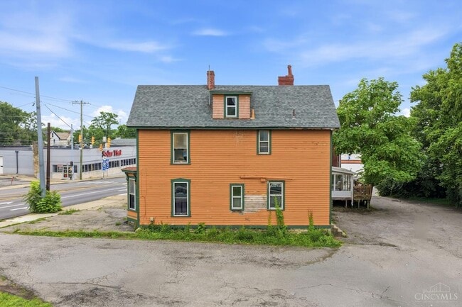 Building Photo - 5109 Montgomery Rd