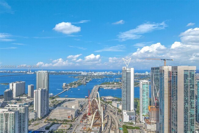 Building Photo - 1100 Biscayne Blvd