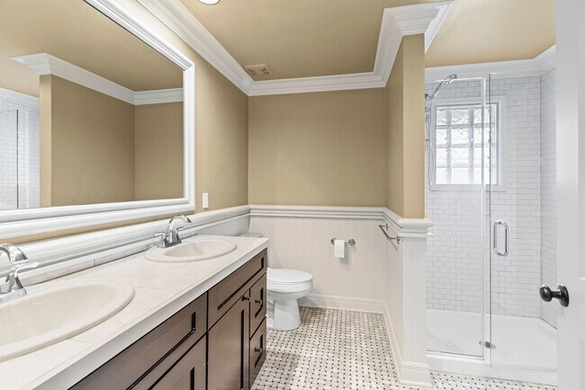 Building Photo - Wonderful Waldo Home!