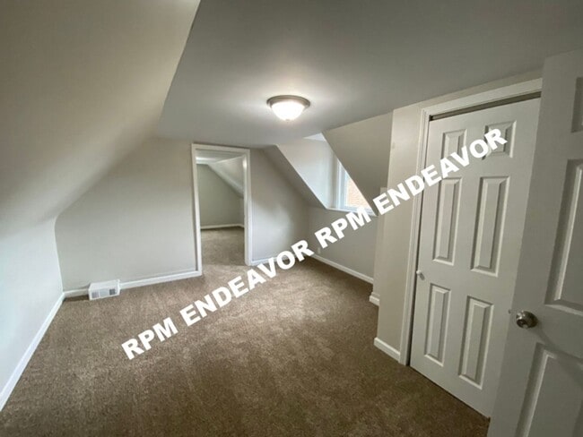 Building Photo - 3Bed/1Bath Single Family Home !! In Lemay!!!