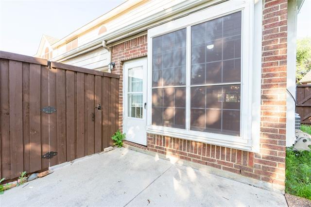 Building Photo - 3925 Cobblestone Ct