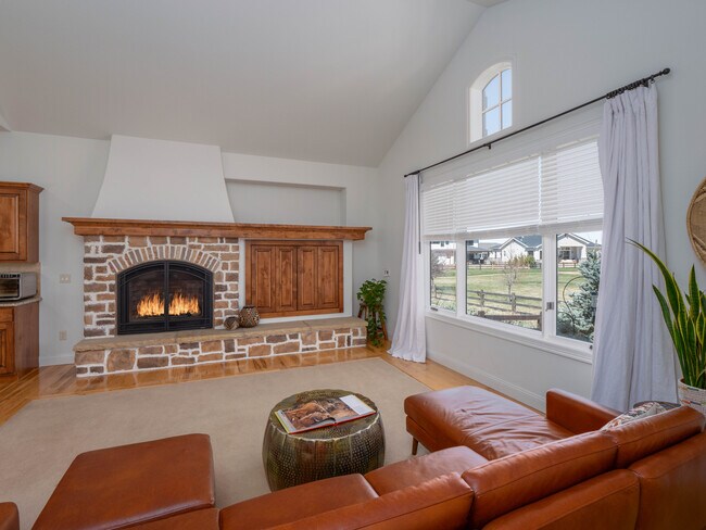 Building Photo - 972 Hawkshead St