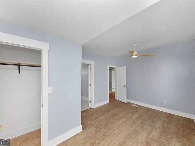 Building Photo - 976 Linam Ave SE