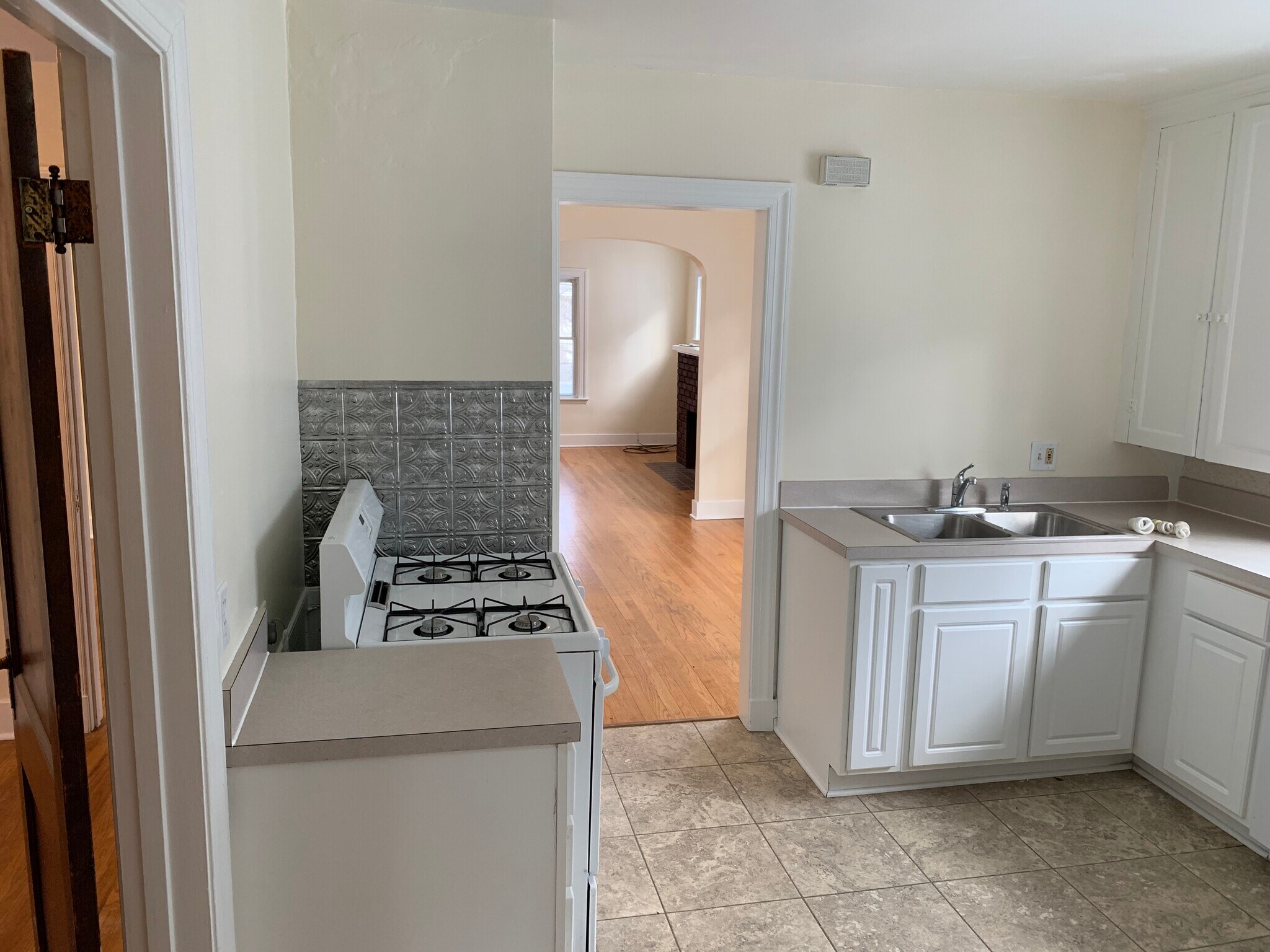 Kitchen 2 - 216 Miles Ave