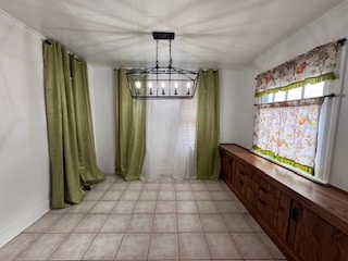 Building Photo - 1100 W 48th St