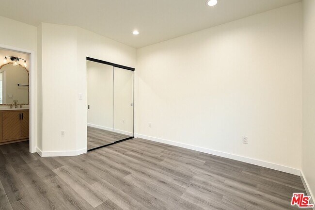 Building Photo - 19604 Monarch Ridge Dr