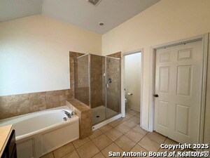 Building Photo - 56 Medici