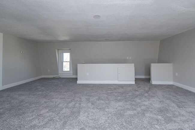 Building Photo - 1743 Compton Rd