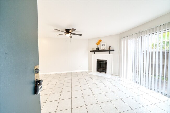 Building Photo - 6001 Reims Rd