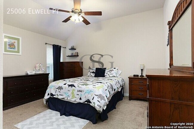 Building Photo - 25006 Elwell Point