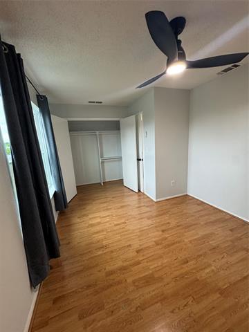 Building Photo - 323 Towne House Ln
