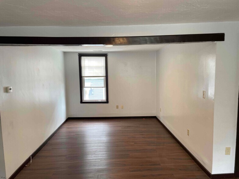 Building Photo - 69 Gage St