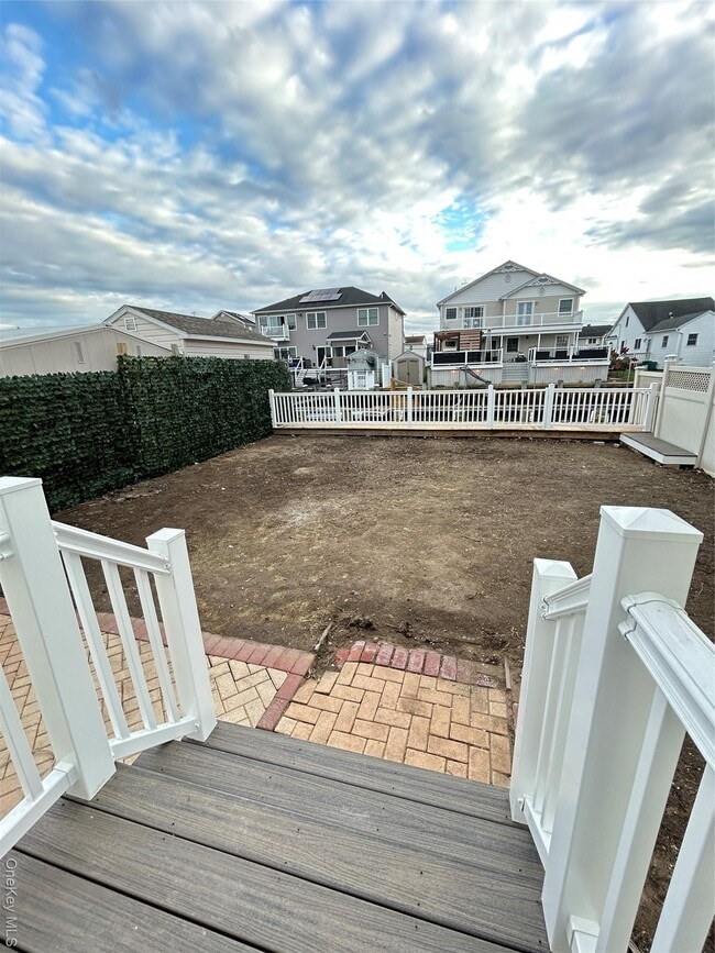 Building Photo - 3680 Naomi St