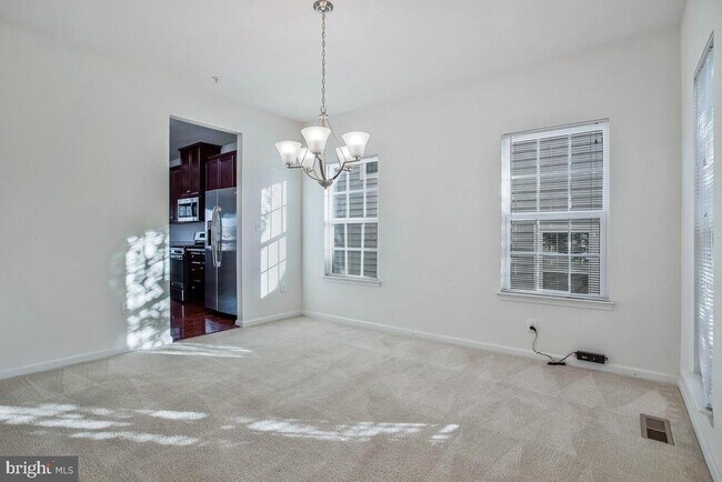 Building Photo - 2906 George Hilleary Ter