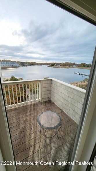 Building Photo - 57 Bridgewaters Dr