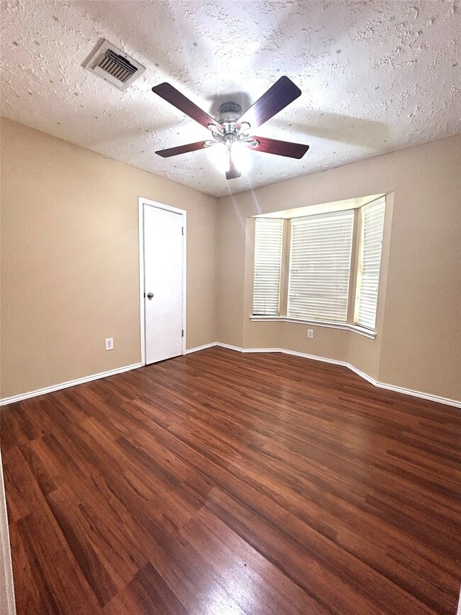 Building Photo - 1754 Jo Ann Ln