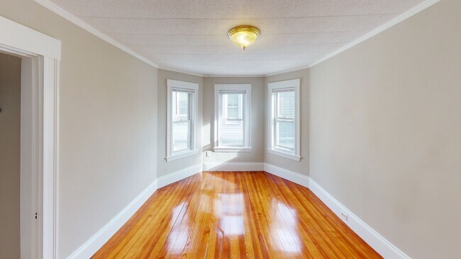 Building Photo - 21 Pennsylvania Ave