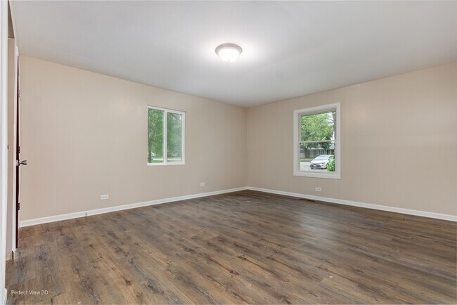 Building Photo - 2415 Lockner Blvd