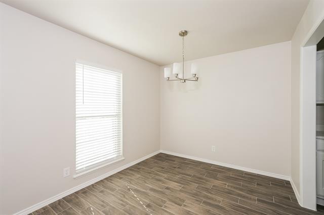 Building Photo - 617 Faye St