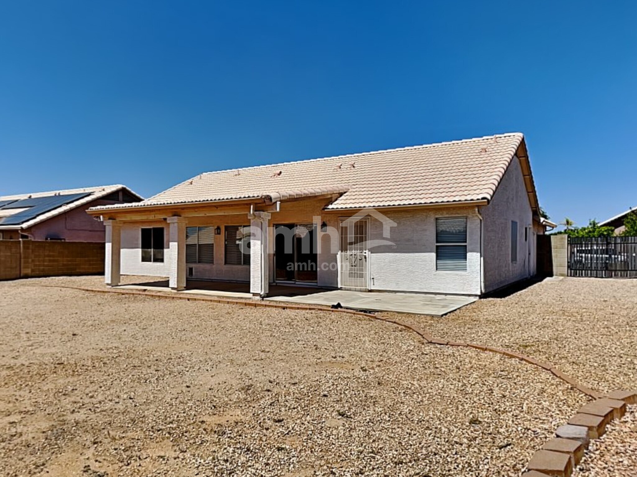 Building Photo - 7647 W Cameron Dr