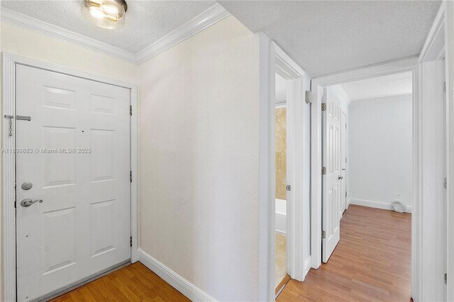 Building Photo - 300 Madeira Ave