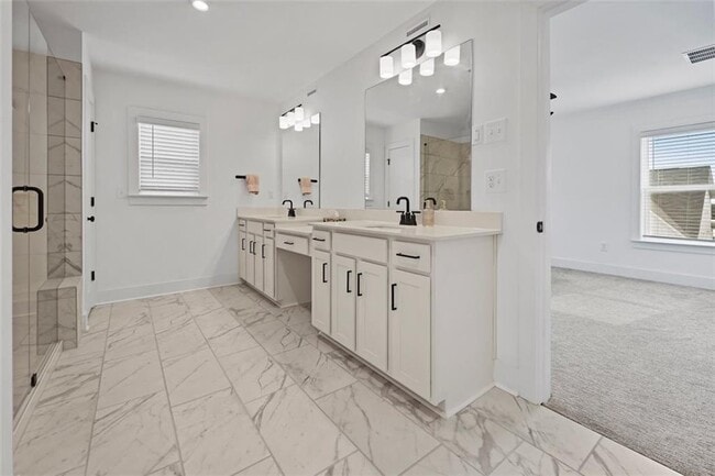 Building Photo - 3381 Macaiva Aly