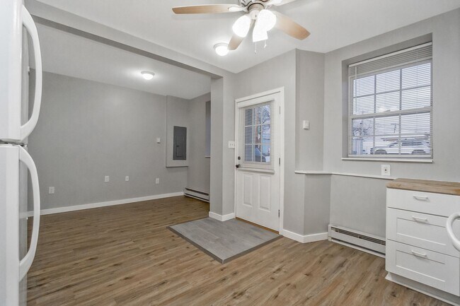 Building Photo - 301 W Wilkes Barre St