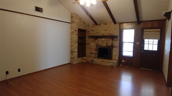 Building Photo - 3511 Monument Dr