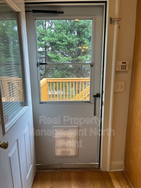 Building Photo - 1357 Eubanks Ave