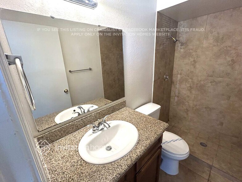 Building Photo - 12663 N 47th Dr