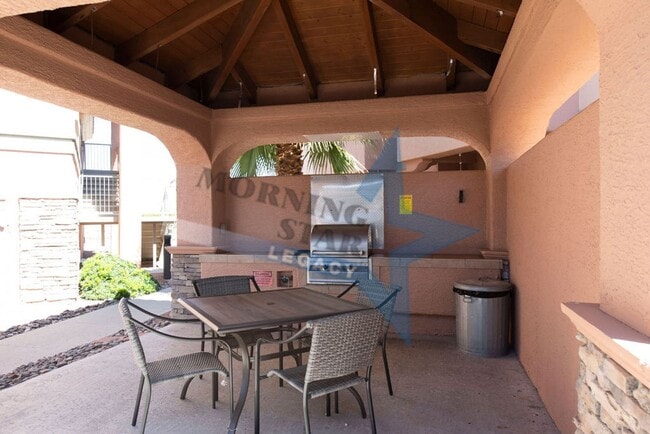Building Photo - Executive Rental with VIEWS and Amenities! Min stay 90 days per HOA