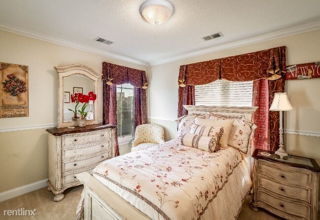 Building Photo - 4 br, 4.5 bath House - 2849 Aspen Lake Dr NE