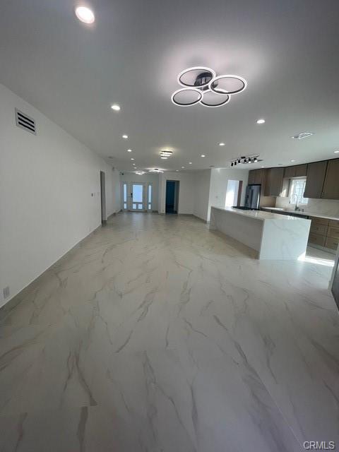 Building Photo - 15224 Valleyheart Dr