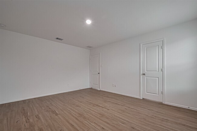 Building Photo - 24119 Maple Turn Ln