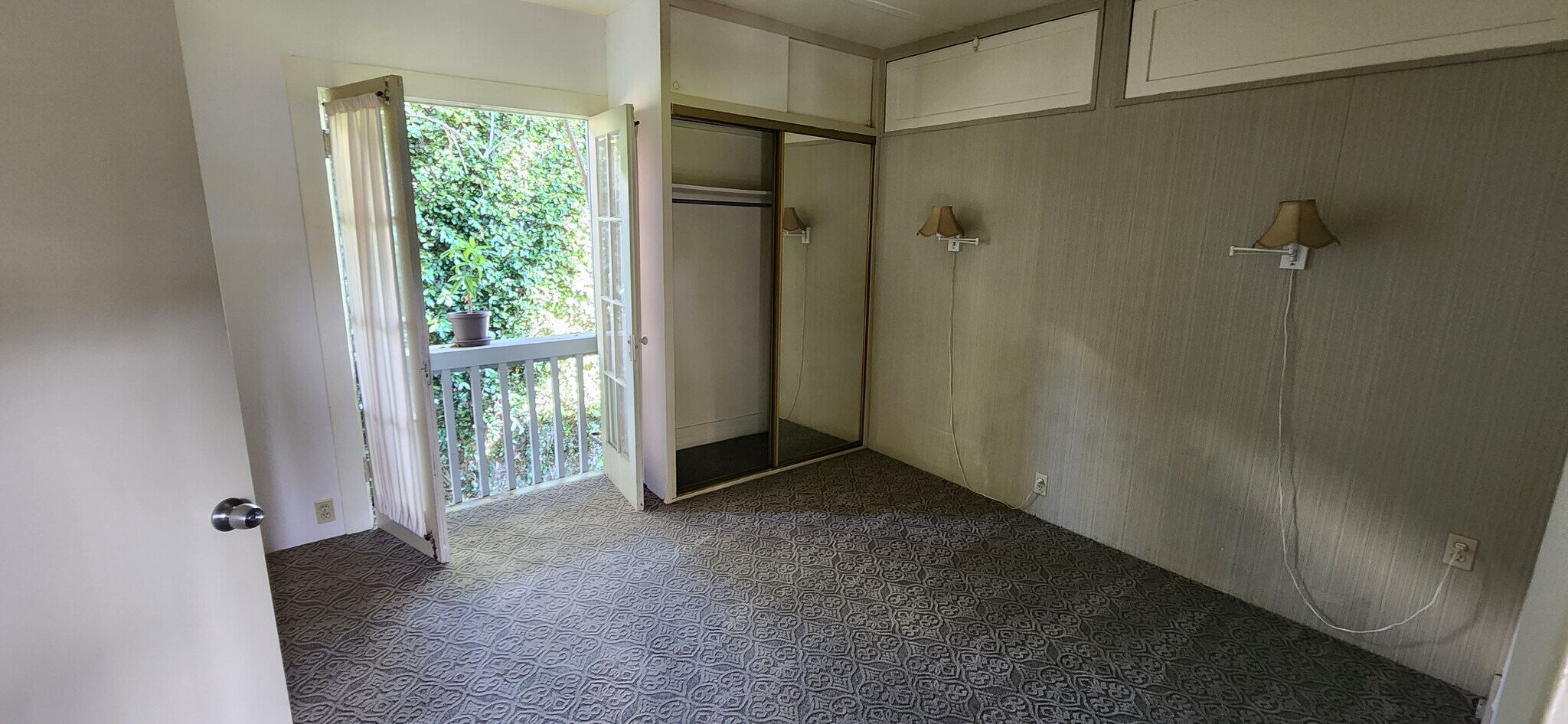Building Photo - 1726 Ocean Way