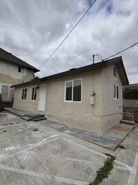 Building Photo - 1811 E Cesar E Chavez Ave
